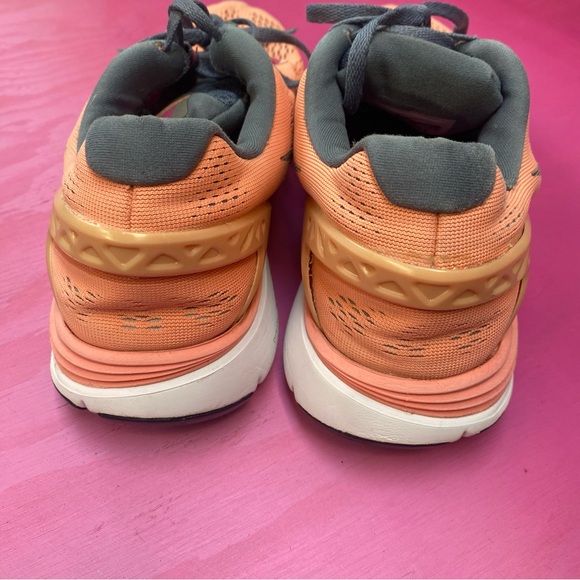 Women’s Nike Lunarglide 5 Size 9.5, Coral Athletic Shoes, Running Training Shoes - Picture 9 of 15